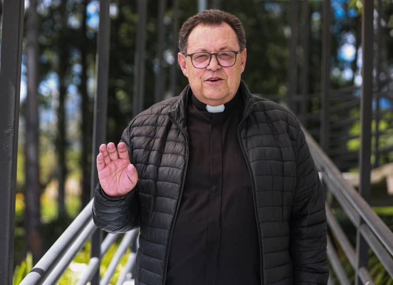 El monseñor Darío Gómez Zuluaga ha sido uno de los grandes abanderados de la educación superior en el Oriente antioqueño a través de la Universidad Católica de Oriente. FOTO: MANUEL SALDARRIAGA