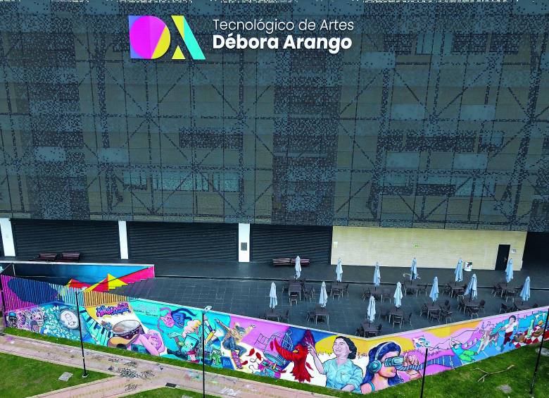 El Tecnológico de Artes Débora Arango y la IUE son entidades municipales, pero gozan de autonomía administrativa. FOTO Manuel Saldarriaga. 