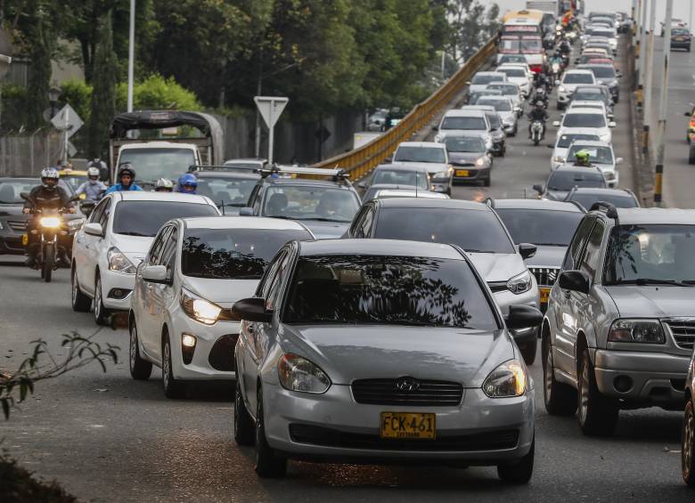 Para los infractores, la norma contempla multas de hasta $633.111. FOTO: Robinson Sáenz. Archivo El Colombiano