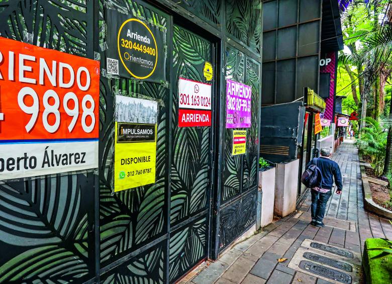 Los comerciantes y Asobares solicitan una reunión presencial con el alcalde Federico Gutiérrez para concertar operativos focalizados que combatan la delincuencia sin ahuyentar a los clientes ni estigmatizar a los negocios formales. FOTO: Manuel Saldarriaga Quintero