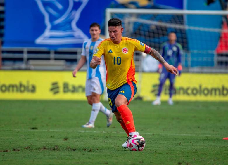 James Rodríguez jugará su tercer Mundial en Norteamérica 2026. Colombia comparte el grupo K con Portugal, Uzbekistán y R.D. Del Congo. FOTO: JUAN ANTONIO SÁNCHEZ