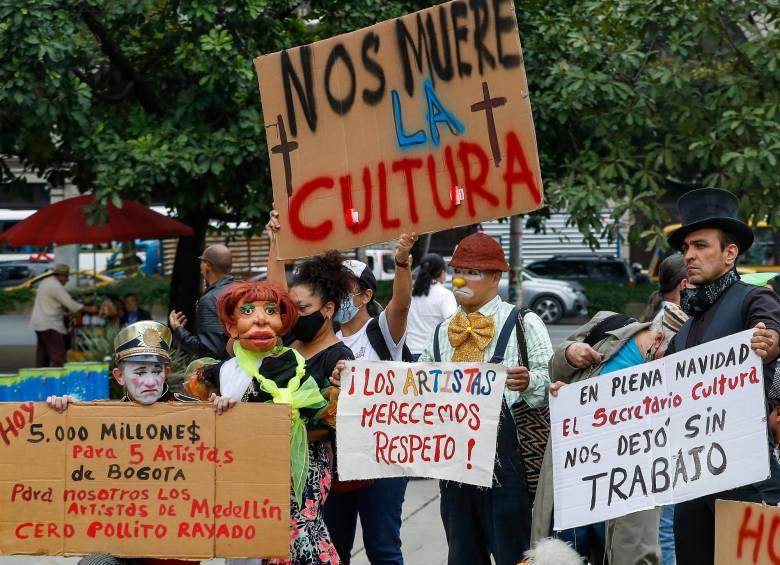Disminución de los presupuestos de cultura, protestas de los sectores culturales y cierres de las bibliotecas los domingos y festivos han marcado la gestión de Álvaro Narváez Díaz. FOTO El colombiano