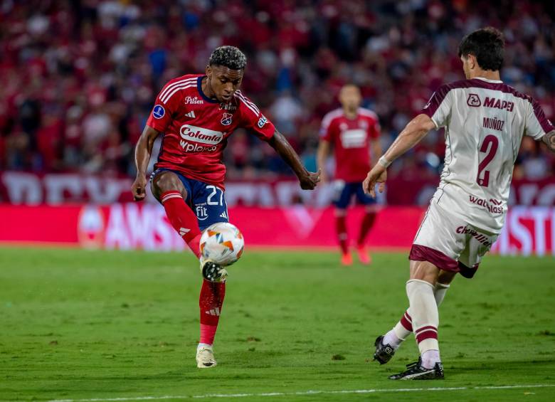 Brayan León Muñiz suma un gol con el DIM este semestre y regresa tras dos fechas de suspensión.FOTO Manuel Saldarriaga 