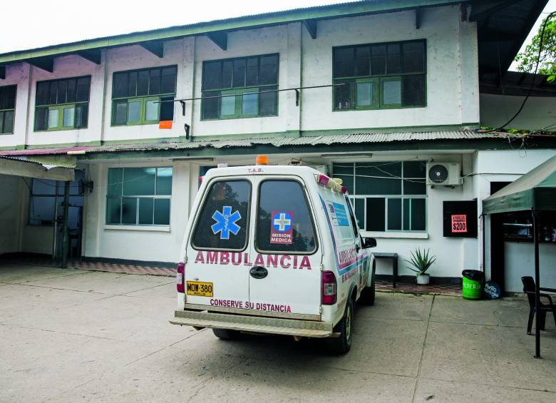 El hospital San Juan de Dios es de primer nivel. Sus 10 consultorios y 13 camas de hospitalización se quedaron cortas para Segovia. FOTO EL COLOMBIANO