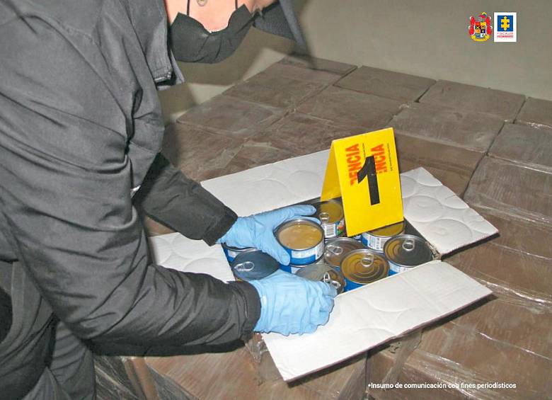 Las latas de atún con cocaína eran selladas en Ecuador y pasadas a través de la frontera a Ipiales. FOTO: cortesía de fiscalía