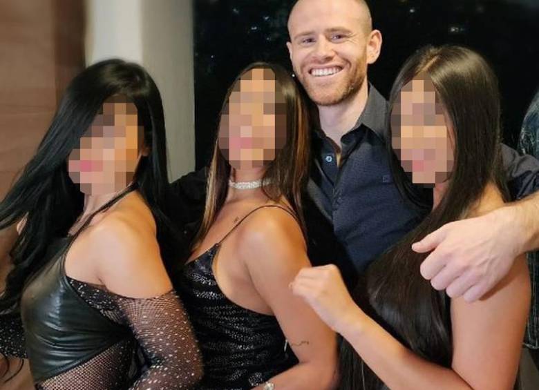 Este hombre sería uno de los extranjeros que se presenta como empresario de fiestas para que extranjeros socialicen con colombianas - Foto: tomada de la página web Casey Red Beard