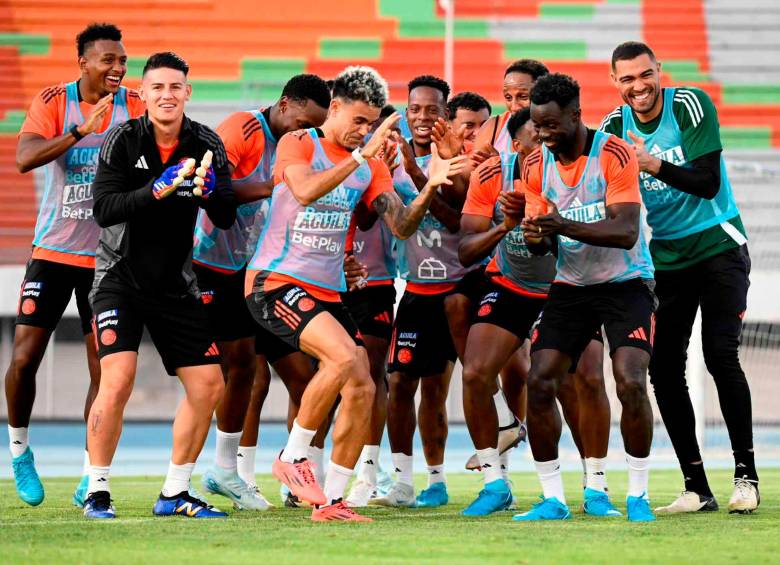 Estos serían los cambios que tendría Colombia para medirse a Chile en el Metropolitano 