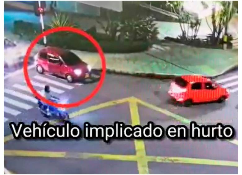 Un vehículo identificado por sus placas fue la pista para impedir el hurto. FOTO: Cortesía 