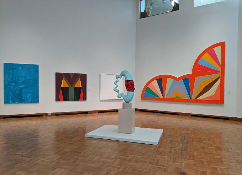 La geometría sensible de Fanny Sanín