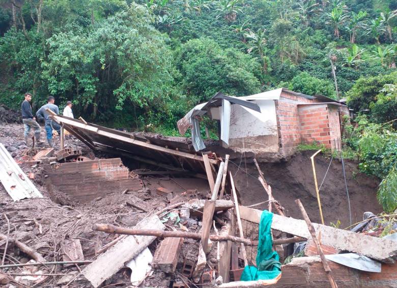 Dos de las viviendas de la localidad sufrieron pérdida total por las fuertes lluvias de agosto. FOTO ALCALDÍA DE PEQUE