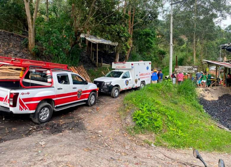 El minero, identificado como Hernán Alonso Sánchez Morales, falleció en zona rural de Amagá este martes. FOTO: CORTESÍA BOMBEROS AMAGÁ