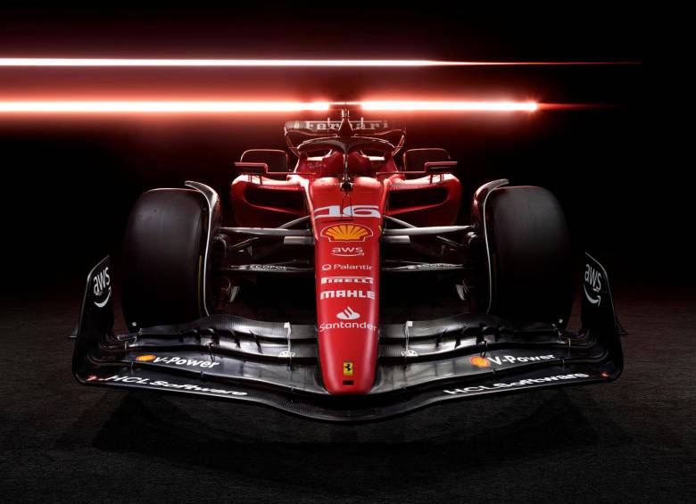 Con este monoplaza la escudería Ferrari espera volver a la cima de la Fórmula Uno. FOTO EFE