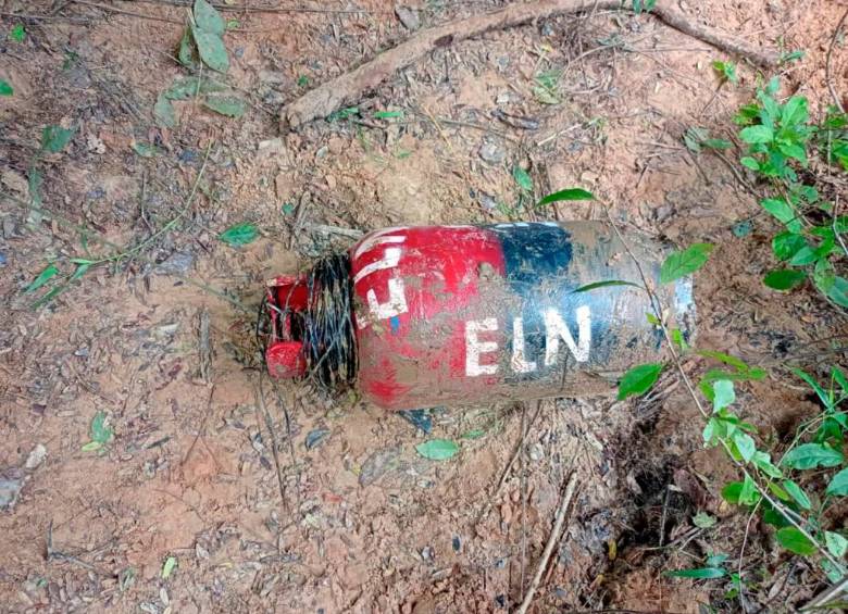La pipeta bomba fue detonada de manera controlada por personal antiexplosivo del Ejército. FOTO CORTESÍA 