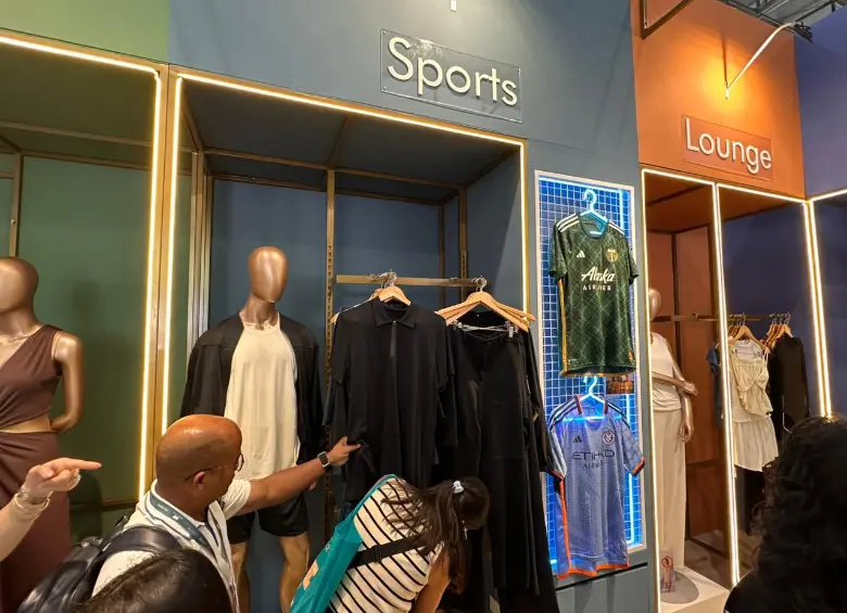 Hoy, el negocio de fútbol representa cerca del 10% de los ingresos de Protela y alrededor del 8% de su capacidad productiva total. FOTO: Cortesía Protela.