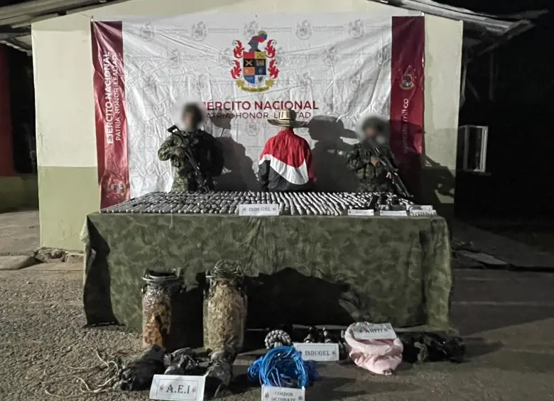 El explosivista detenido tras operativo militar en Zaragoza. FOTO: Cortesía.