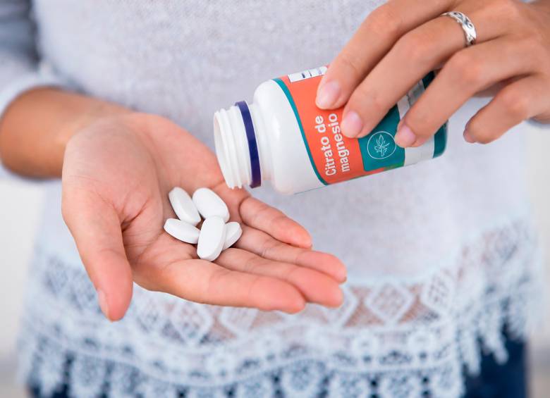 Expertos piden acudir a profesionales antes de iniciar dietas basadas en suplementos. FOTO Magnific