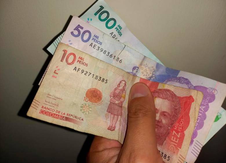 La inflación de agosto alcanzó 6,24 % y se convierte en uno de los datos clave para la discusión del salario mínimo de 2027. FOTO: EL COLOMBIANO
