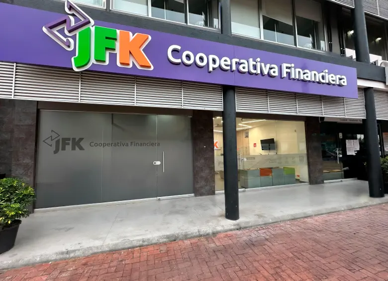 Desde el año 2020, JFK inició un proceso de transformación física y tecnológica, que hoy se ve reflejada en sus agencias y procesos. FOTOs: cortesía