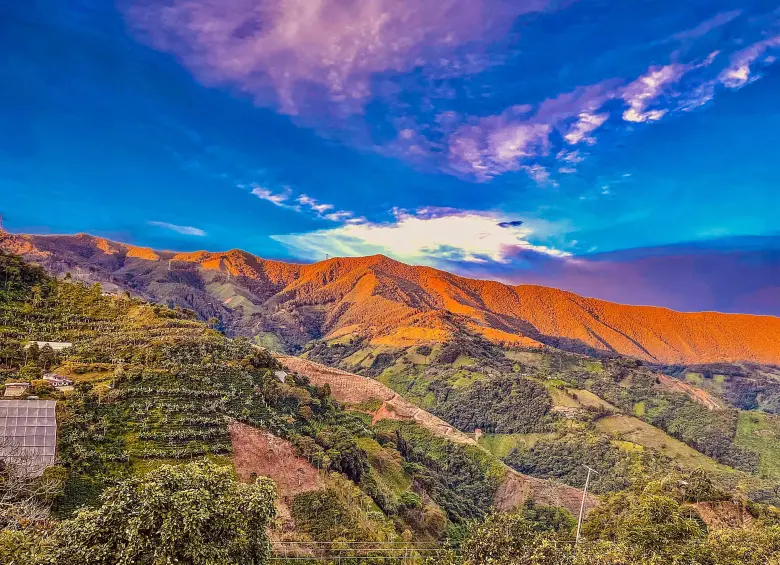 Atardecer sobre travesía. Foto: Cristina Rodríguez. 
