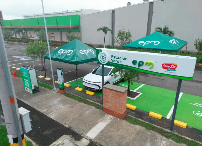 Esta es la estación 23 de carga eléctrica pública de EPM en el país. FOTO: CORTESÍA