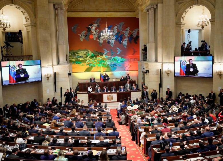 Durante diciembre, el Congreso discutió, debatió y hundió la reforma tributaria que buscaba recaudar $16 billones. FOTO Colprensa
