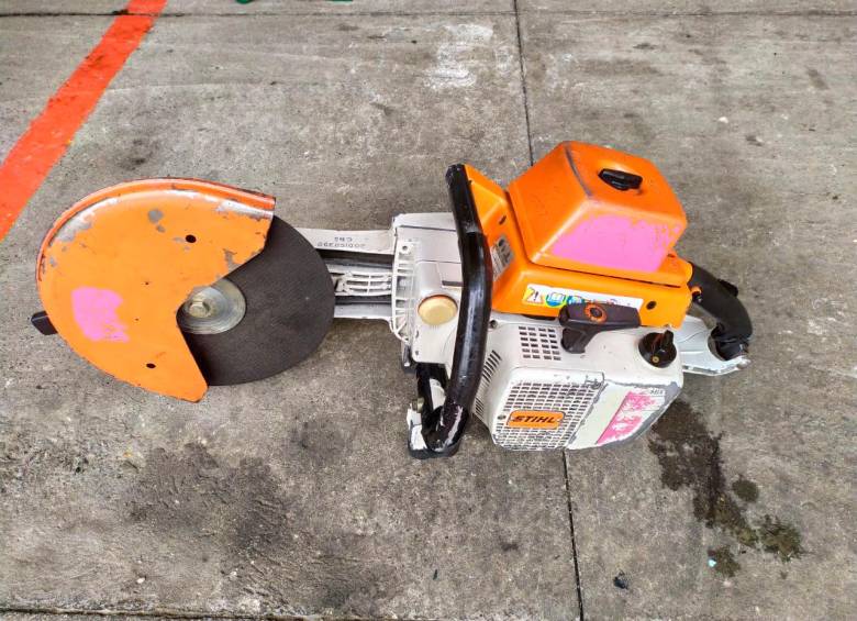 Esta es la mototrozadora robada a los Bomberos en el barrio Santo Domingo. FOTO: Cortesía Dagrd