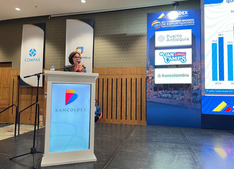 Astrid Martínez, presidenta del Comité Autónomo de la Regla Fiscal (Carf). Foto: Cortesía