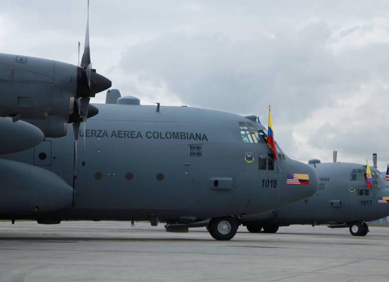 Abelardo De La Espriella anunció el regreso del nombre Fuerza Aérea Colombiana para la institución. FOTO: Colprensa