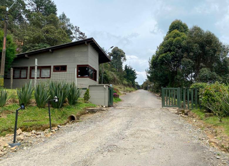 Los delincuentes aprovecharon la soledad de la vivienda en esta parcelación para materializar el millonario hurto. FOTO: ANDRÉS FELIPE OSORIO GARCÍA