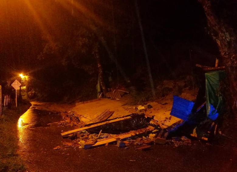 Emergencia en Cocorná: un muerto y tres heridos por fuertes lluvias