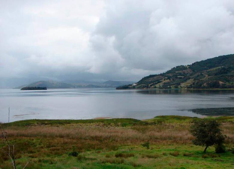 La familia se encontraba celebrando el Día de la Madre en el Lago de Tota en Aquitania, Boyacá. FOTO: COLPRENSA
