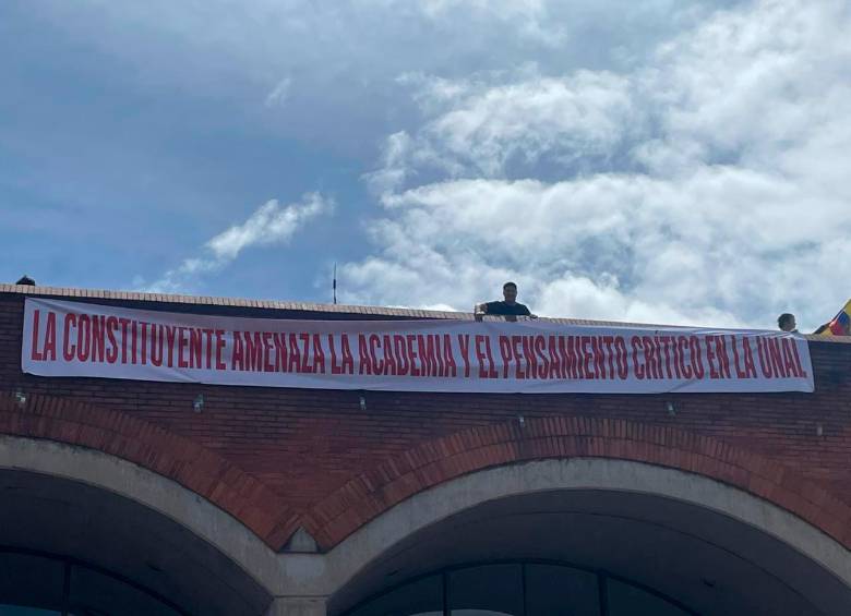 “Muerte al facho”: Denuncian amenazas en la U. Nacional durante “constituyente universitaria”