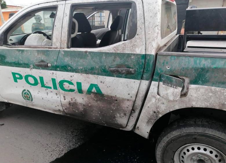 Tres policías heridos por explosión en Arauca