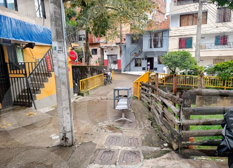 En este sector del barrio Santa Cruz de Medellín se presentó la riña en la que murió Gilberto de Jesús Alzate García. FOTO: Susana Cogua