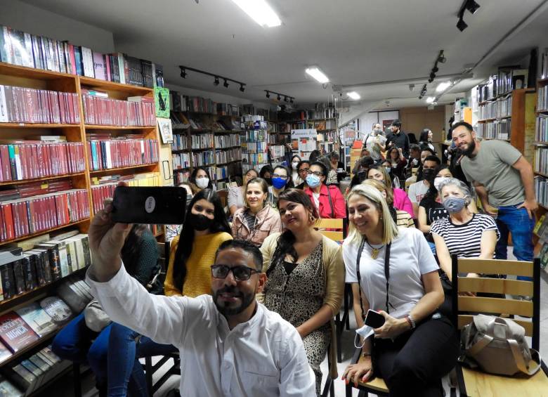 Una historia de las librerías itinerantes de Medellín 