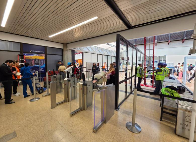 Aspecto del nuevo filtro de seguridad que ya empezó a funcionar en el área de vuelos internacionales. FOTO: Cortesía Airplan