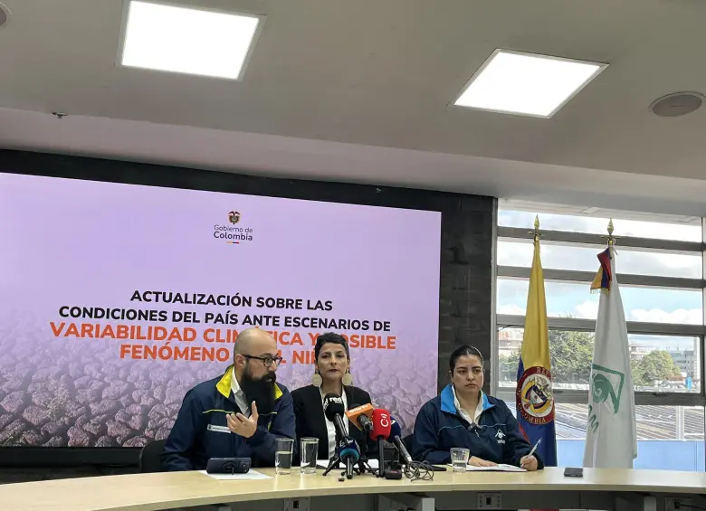 Las declaraciones se entregaron en medio de una rueda de prensa que se llevó a cabo en las últimas horas. Foto: Redes sociales Ideam Colombia