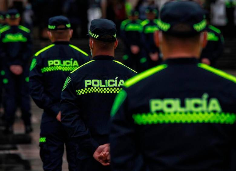 Los uniformados pretendían que los hombres les entregaran la mitad del oro o en su defecto $80 millones. IMAGEN REFERENCIA COLPRENSA