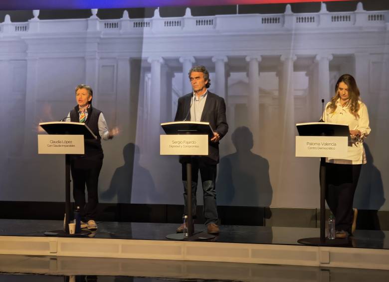Claudia López, Sergio Fajardo y Paloma Valencia. Foto: Julio César Herrera, EL COLOMBIANO