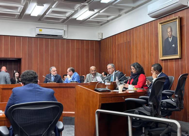 En la Comisión Cuarta del Senado se debaten las ponencias de la reforma laboral. FOTO: Cortesía