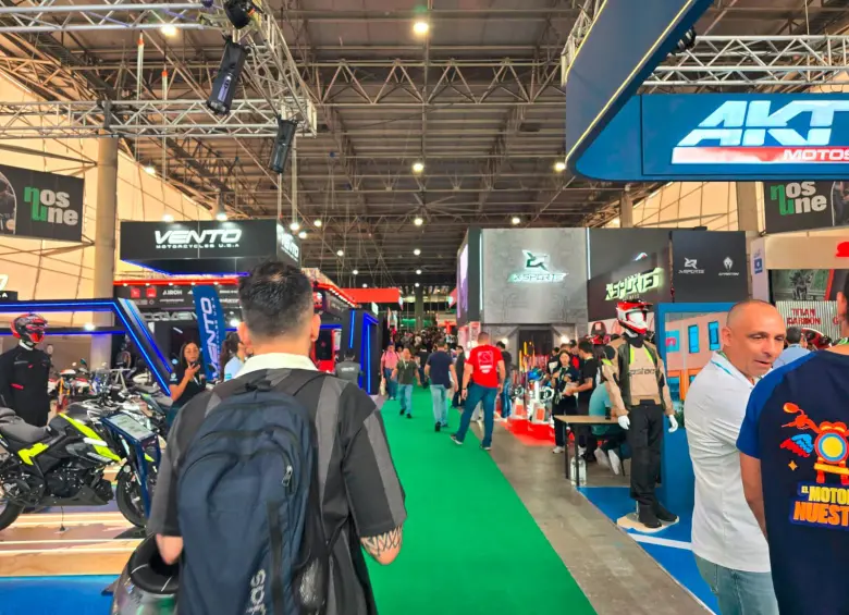 Los asistentes contarán con la posibilidad de ver los puestos de más de 50 marcas de motos, cascos, repuestos y accesorios. FOTO: SANTIAGO OLIVARES TOBÓN