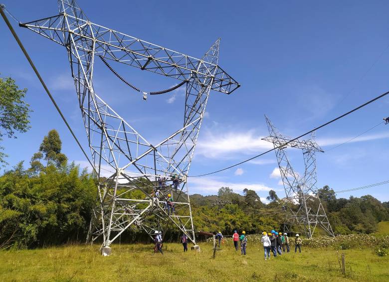 La inflación de la electricidad en los últimos 12 meses fue de 19,36%, según el Dane. FOTO Esneyder Gutiérrez