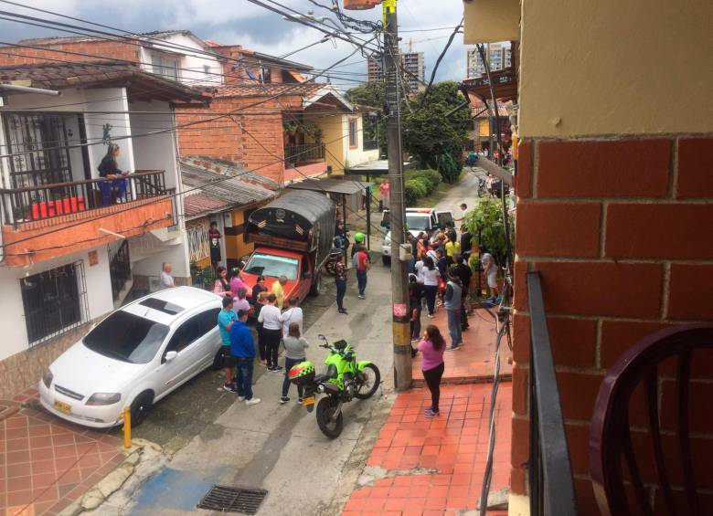 El incidente se presentó en la cuarta etapa del barrio El Porvenir de Rionegro. FOTO: Cortesía.