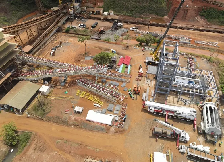 La medida comenzó a regir desde este 4 de agosto de 2026. La minera estima pérdidas de 40 toneladas diarias de níquel y un impacto de $1.500 millones al día para la región. Foto: Cortesía