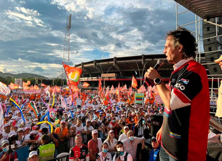 Federico Gutiérrez continuará su agenda este sábado en Bucaramanga. FOTOS CORTESÍA