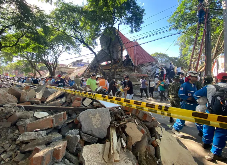 Este es uno de los edificios afectados por el terremoto en el sur de Cali. Foto: Andrés Carmona - El Colombiano