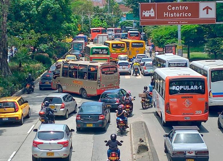 No olvide que no cumplir la medida genera una multa de $580.000. Foto: EL COLOMBIANO. 