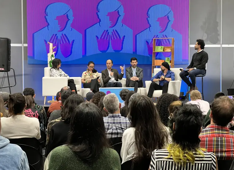 La Alianza Escucha la Amazonía presentó este miércoles en la FILBo una hoja de ruta para proteger el bioma amazónico colombiano entre 2026 y 2030. FOTO cortesía