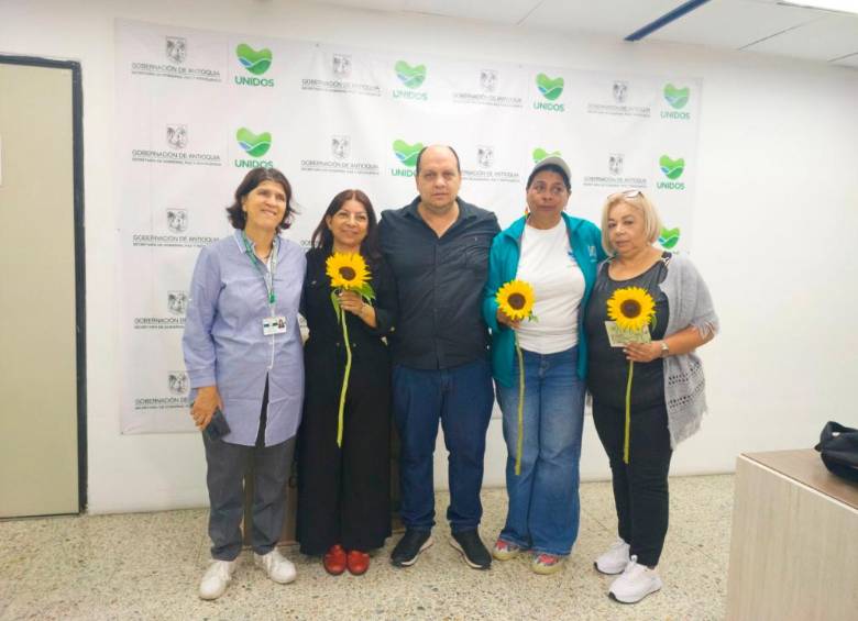 En el registro de la creación de la comisión se hallaron varios funcionarios de la Gobernación así como representantes de las entidades privadas que conformarán la Comisión. FOTO: Cortesía.