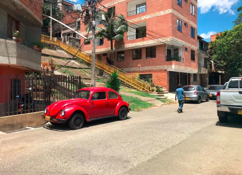 En este sector del barrio La Mansión, en el oriente de Medellín, se presentó el homicidio 201 de este año. La víctima fue Yorman Esneider Castrillón Álvarez. FOTO: LAURA ROSA JIMÉNEZ VALENCIA